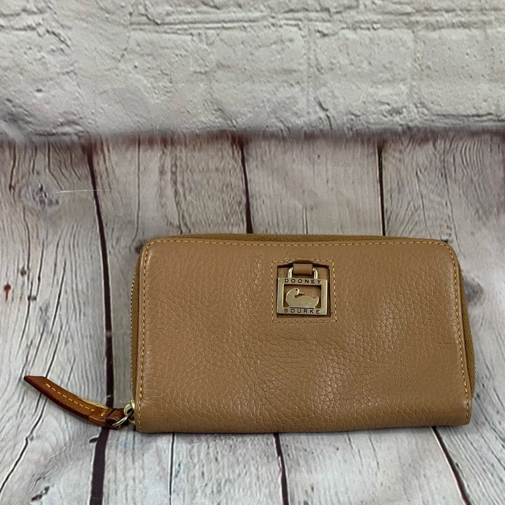 Donney & Bourke Leather Continental Wallet